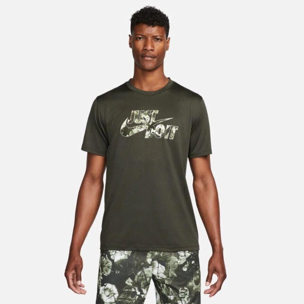 Nike Dri-FIT Wild Clash Mens Running Gym Shirt Top Sequoia Green